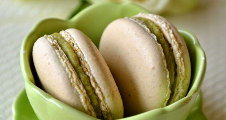 macaron pistache